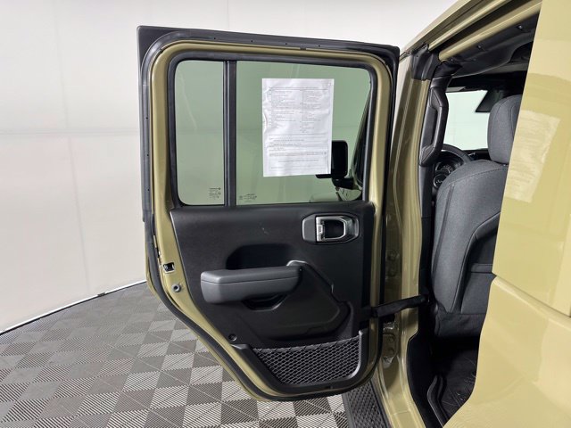Used 2026 Jeep Gladiator Sport AWD/4WD image 38