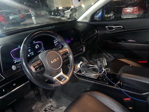 Certified 2023 Kia Sportage EX image 6