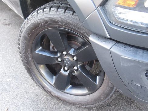 Used 2019 RAM 1500 Classic Warlock w/ Electronics Group image 5