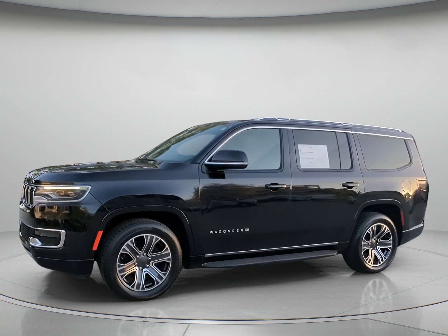Used 2024 Jeep Wagoneer Series II AWD/4WD image 14