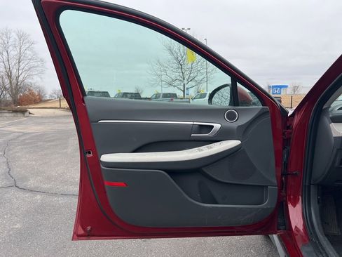 Used 2025 Hyundai Sonata SEL image 7