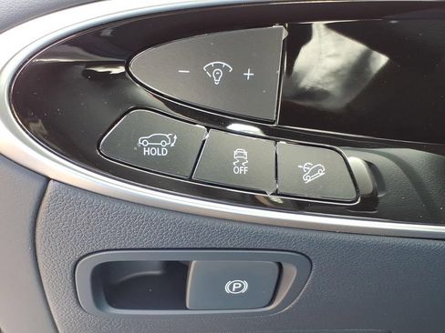 Used 2026 Genesis GV70 2.5T Sport Prestige AWD/4WD image 17