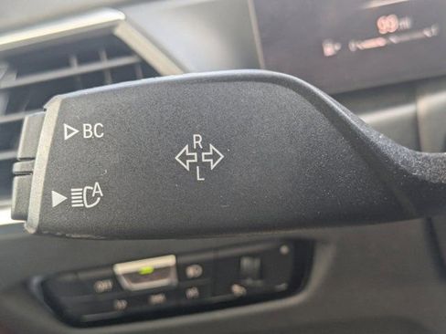 Used 2023 BMW 330i Sedan w/ Driving Assistance Package image 29