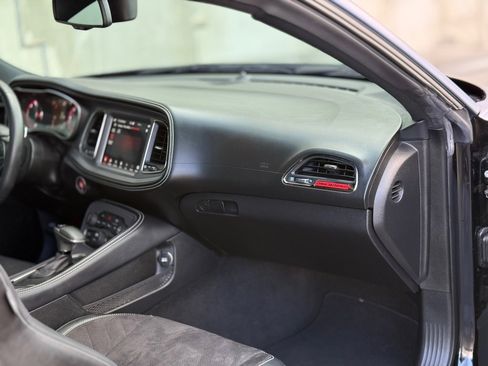 Used 2023 Dodge Challenger SRT Hellcat w/ Harmon/Kardon Sound Group image 23