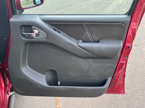 Used 2012 Nissan Frontier PRO-4X w/ Pro-4x Luxury Pkg image 25