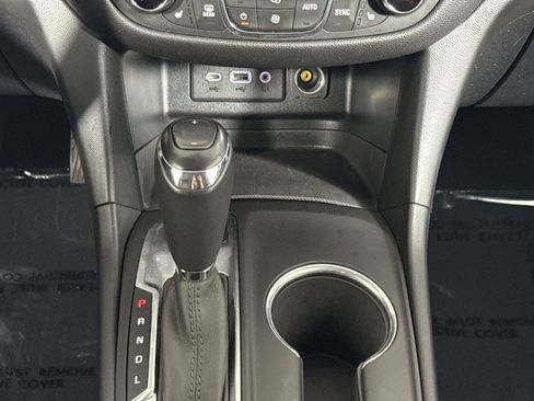 Used 2019 Chevrolet Equinox LT FWD image 21