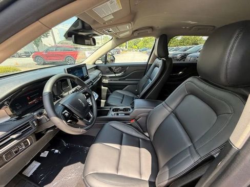 New 2025 Lincoln Corsair FWD image 12