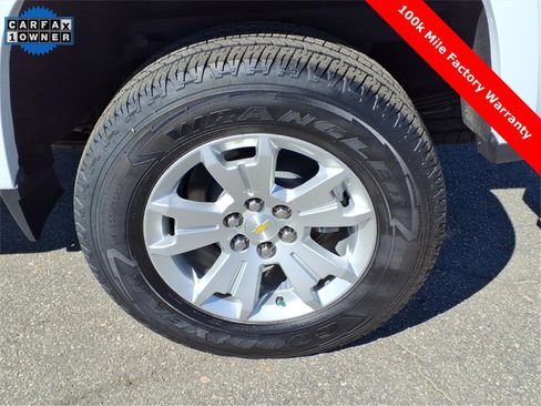 Used 2022 Chevrolet Colorado LT w/ Fleet Safety Package image 12