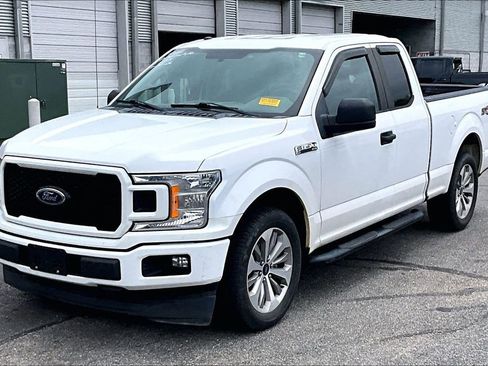 Used 2018 Ford F150 XL w/ Equipment Group 101A Mid RWD image 2