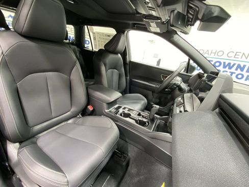 New 2026 Subaru Outback Limited AWD/4WD image 25