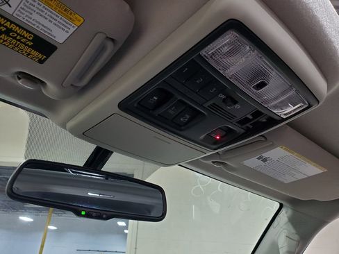 Used 2018 Toyota 4Runner Limited image 37