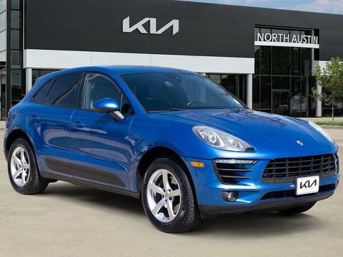 Used 2017 Porsche Macan image 8