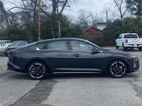 New 2026 Kia K4 GT-Line image 2