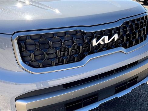 Used 2023 Kia Telluride EX X-Line image 33