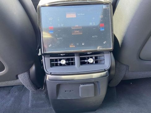 New 2026 Cadillac Vistiq Sport AWD/4WD image 14