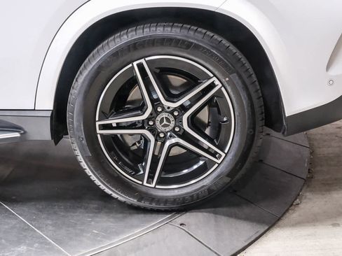 Used 2025 Mercedes-Benz GLE 350 4MATIC image 9