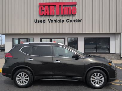 Used 2017 Nissan Rogue SV