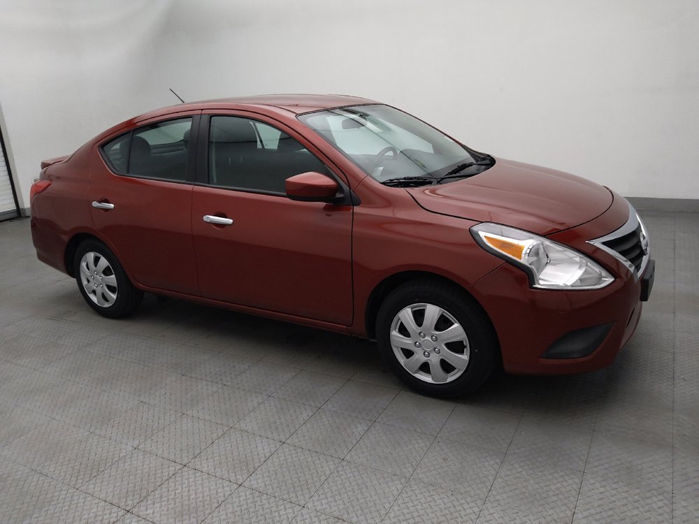 Used 2019 Nissan Versa SV FWD image 11