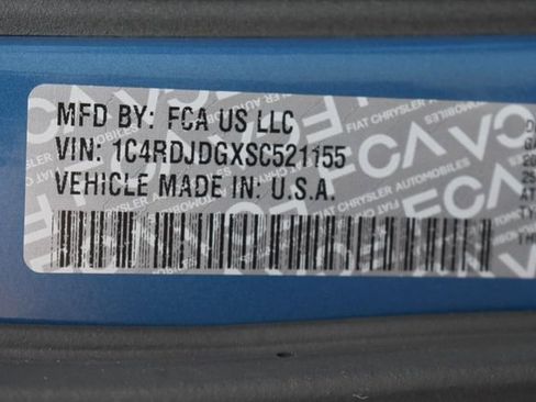 Used 2025 Dodge Durango GT AWD/4WD image 43