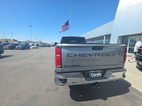 Used 2025 Chevrolet Silverado 3500 LTZ w/ LTZ Plus Package AWD/4WD image 20