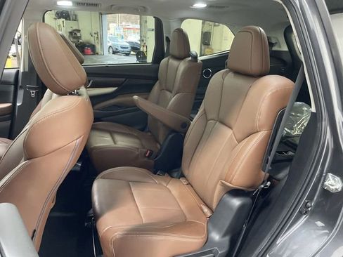 Used 2021 Subaru Ascent Touring w/ Popular Package #2A image 23