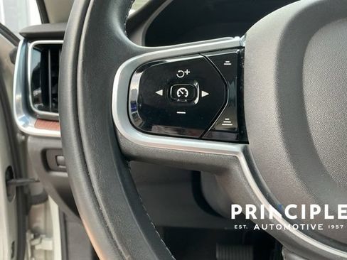 Used 2020 Volvo S60 T5 Momentum FWD image 21
