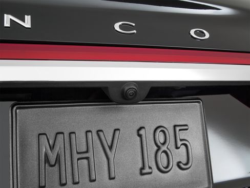 Used 2017 Lincoln Continental Reserve w/ Luxury Package image 57