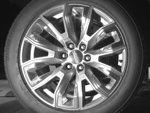 Used 2025 GMC Sierra 1500 Denali AWD/4WD image 13