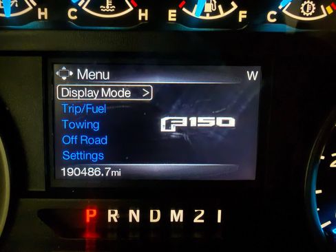 Used 2015 Ford F150 XLT w/ Equipment Group 302A Luxury AWD/4WD image 15