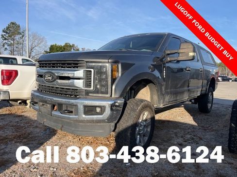 Used 2017 Ford F250 XLT w/ XLT Value Package image 4