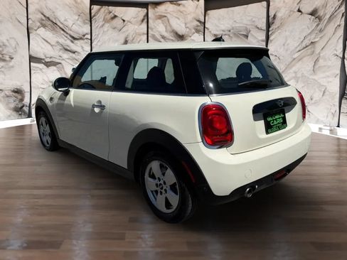 Used 2021 MINI Cooper 2-Door Hardtop FWD image 7