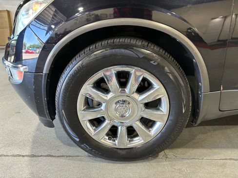 Used 2011 Buick Enclave CXL w/ Trailering Provision Package AWD/4WD image 19
