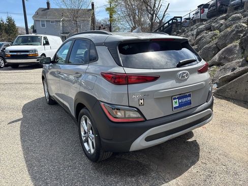 Certified 2023 Hyundai Kona SEL w/ Convenience Package AWD/4WD image 4