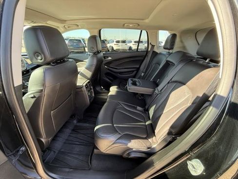 Used 2020 Buick Envision Essence w/ Experience Buick Package image 27