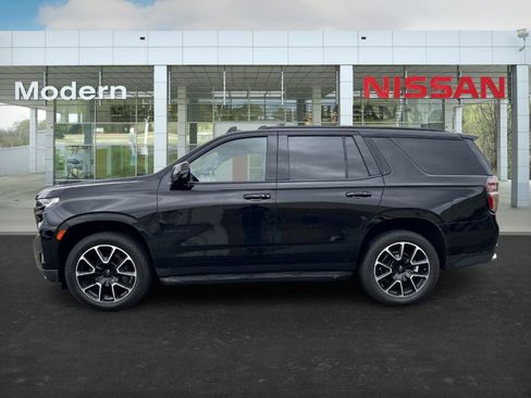 Used 2022 Chevrolet Tahoe RST w/ Sport Performance Package image 2