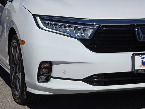 Used 2024 Honda Odyssey Elite image 10