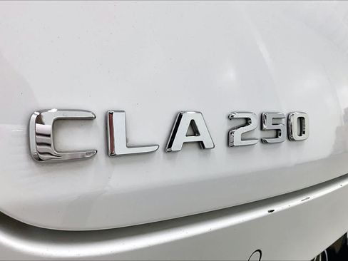Used 2025 Mercedes-Benz CLA 250 image 10