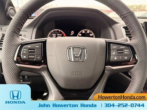 New 2026 Honda Ridgeline Black Edition image 10