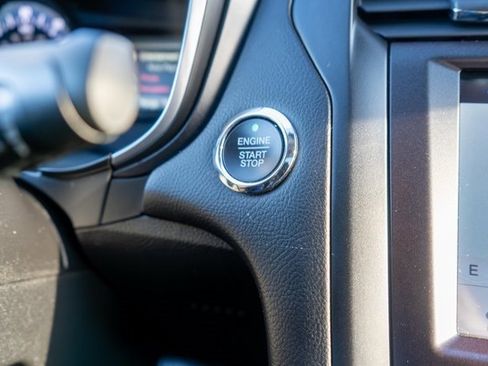 Used 2019 Ford Fusion Titanium image 30