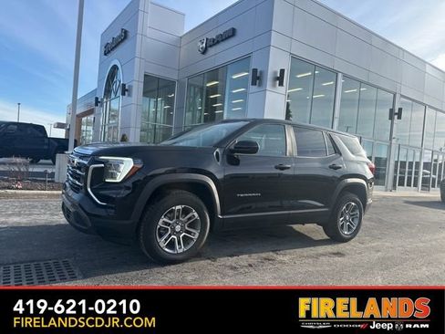 Used 2025 GMC Terrain Elevation image 3