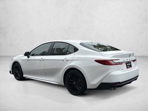 New 2026 Toyota Camry SE FWD image 7