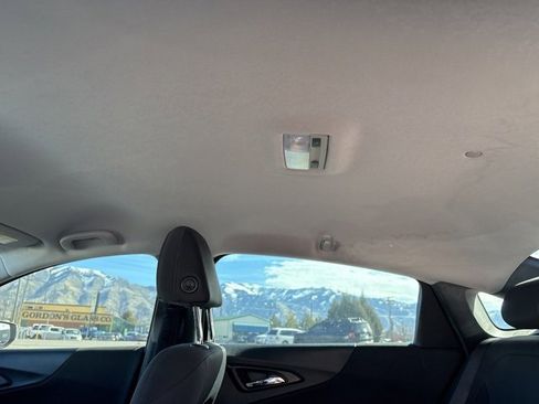 Used 2016 Chevrolet Malibu LT image 24