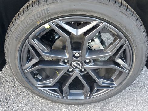 New 2026 Nissan Kicks SR image 7