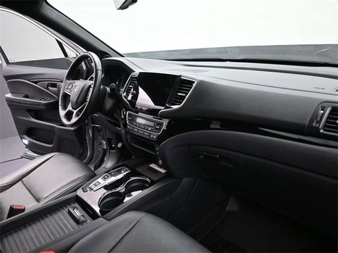 Certified 2020 Honda Passport Elite image 24