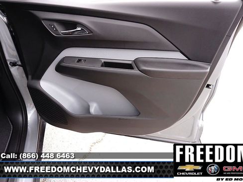 New 2027 Chevrolet Bolt RS FWD image 38