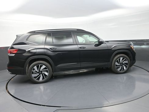 New 2026 Volkswagen Atlas SE FWD image 11
