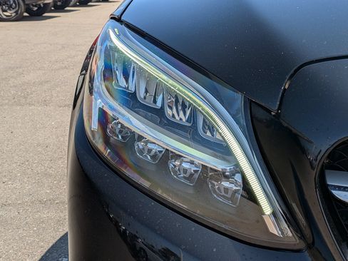 Used 2021 Mercedes-Benz C 300 Sedan image 6