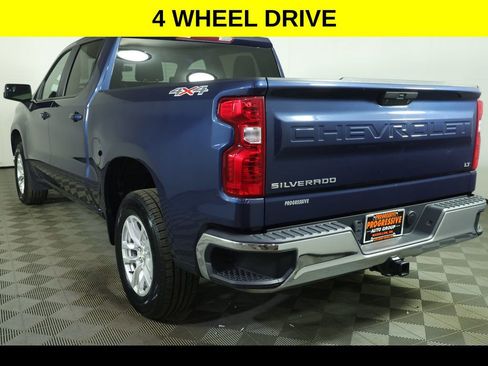 Used 2021 Chevrolet Silverado 1500 LT image 4