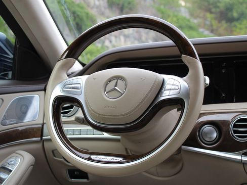 Used 2015 Mercedes-Benz S 550 4MATIC Sedan image 20