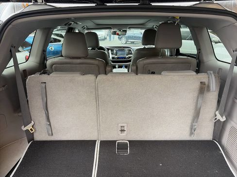 Used 2015 Toyota Highlander Limited Platinum image 5